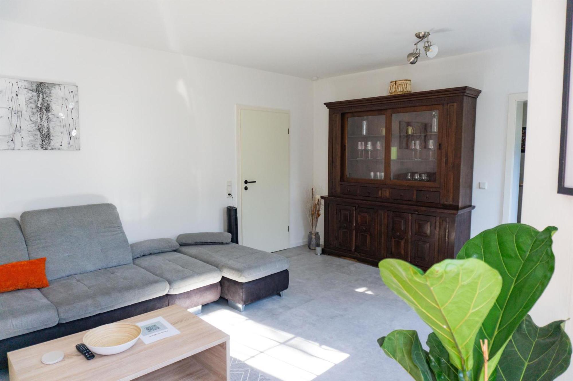 Ferienwohnung Leni Leiwen Ngoại thất bức ảnh